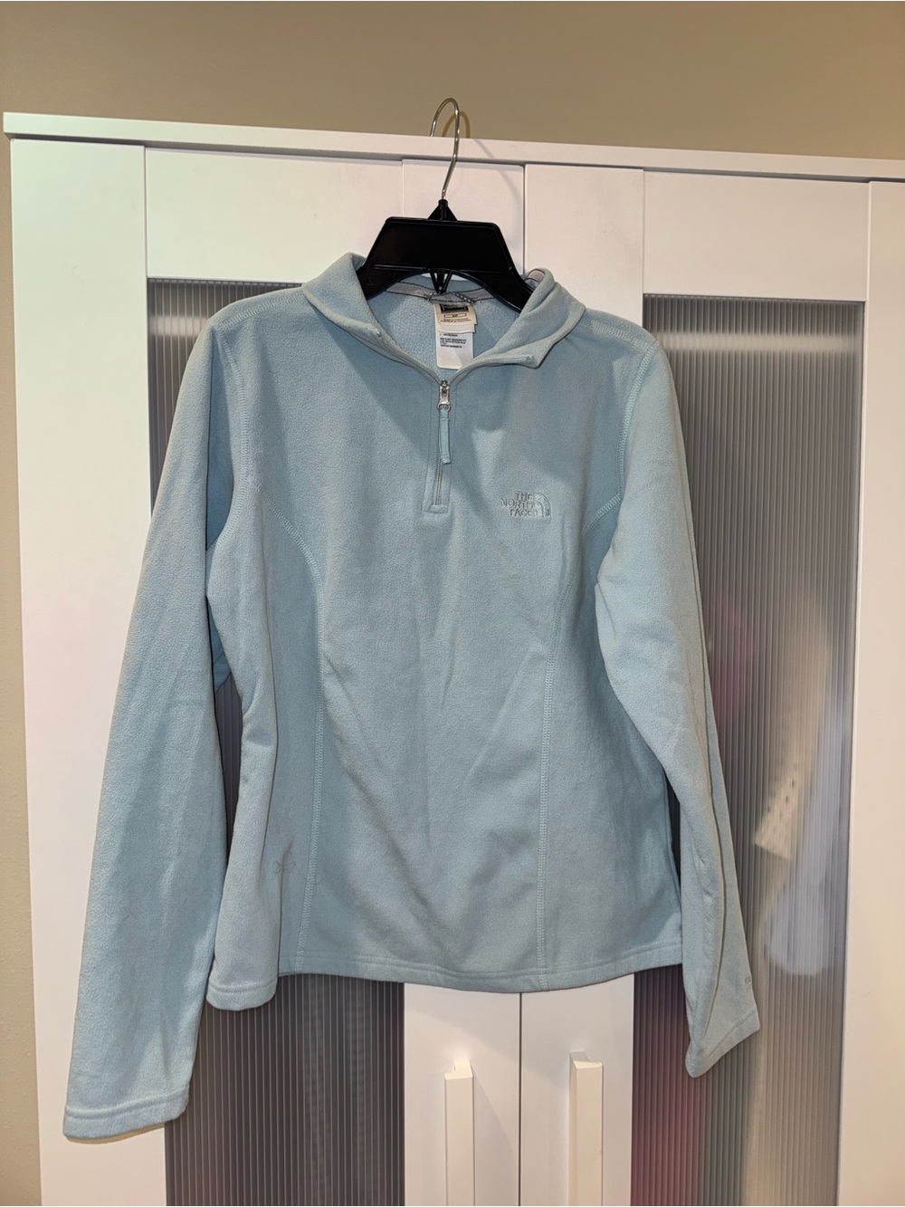 The North Face Women’s Light Blue Fleece 1/4 Zip Pullover Size Small